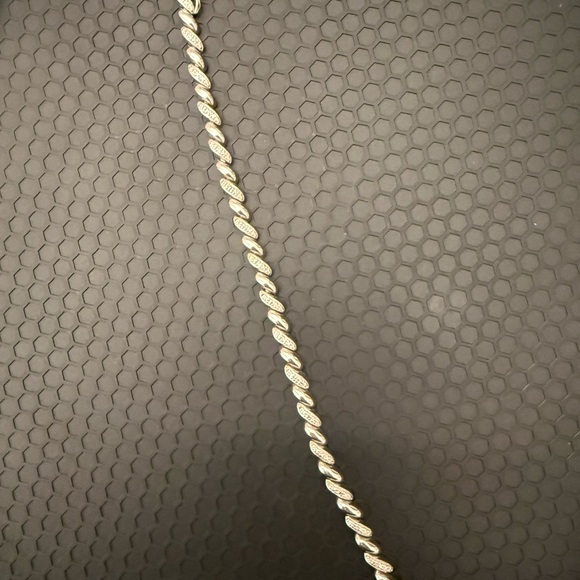 925 China sterling silver women’s bracelet Push/Slide Lock CZ Accents 8inch 16g - Picture 4 of 6